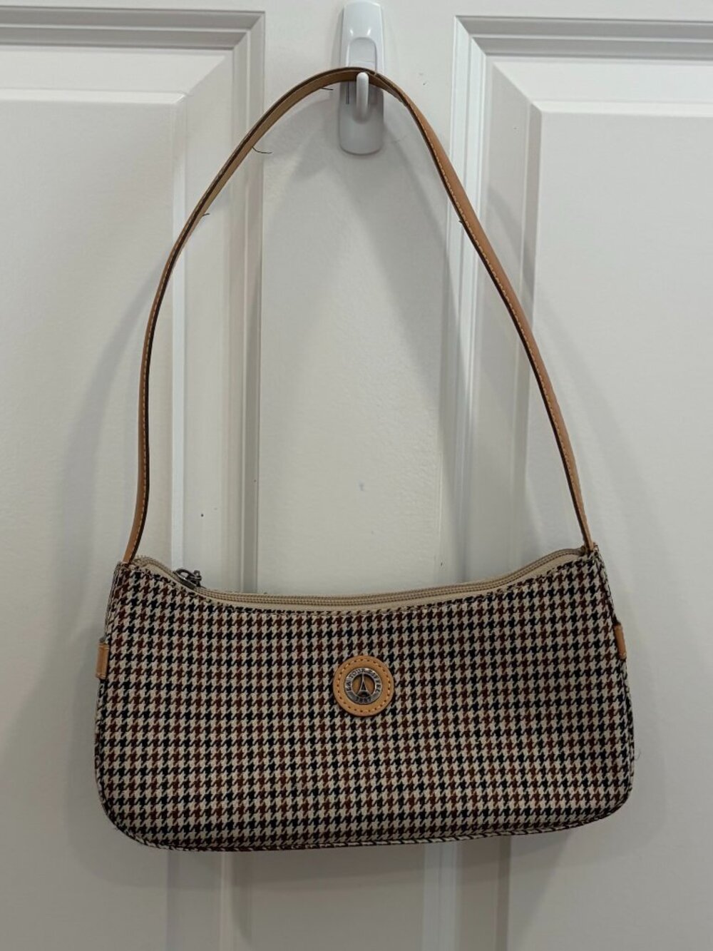 Tour Eiffel Paris Houndstooth Shoulder Bag Brown & Cream